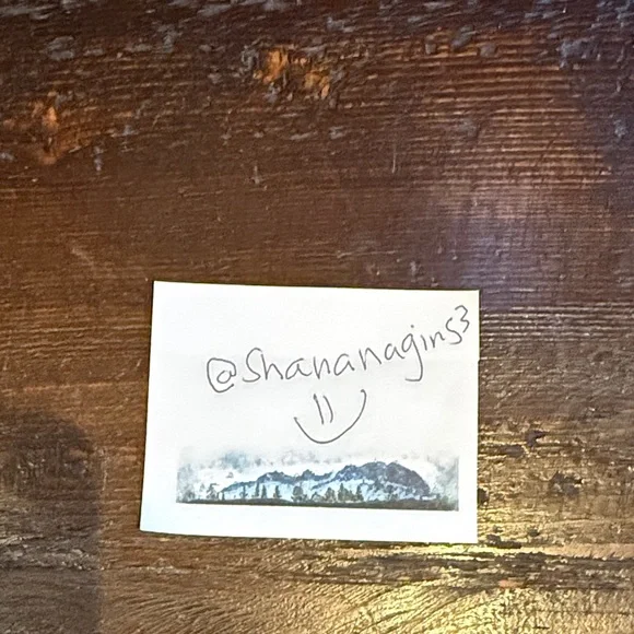 White Note with Handwritten Text - Picture 1 of 1